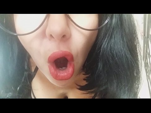 ❤️ Honey, hooyadaa anoo ah hooyadaa kuma ogolaan doonto inaad iskuul aado maanta... aad baan kuugu baahanahay... ❤  Galmada dabada ❌️